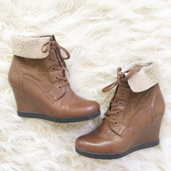 Franco Sarto Shoes - Final🎈Franco Sarto lace up booties